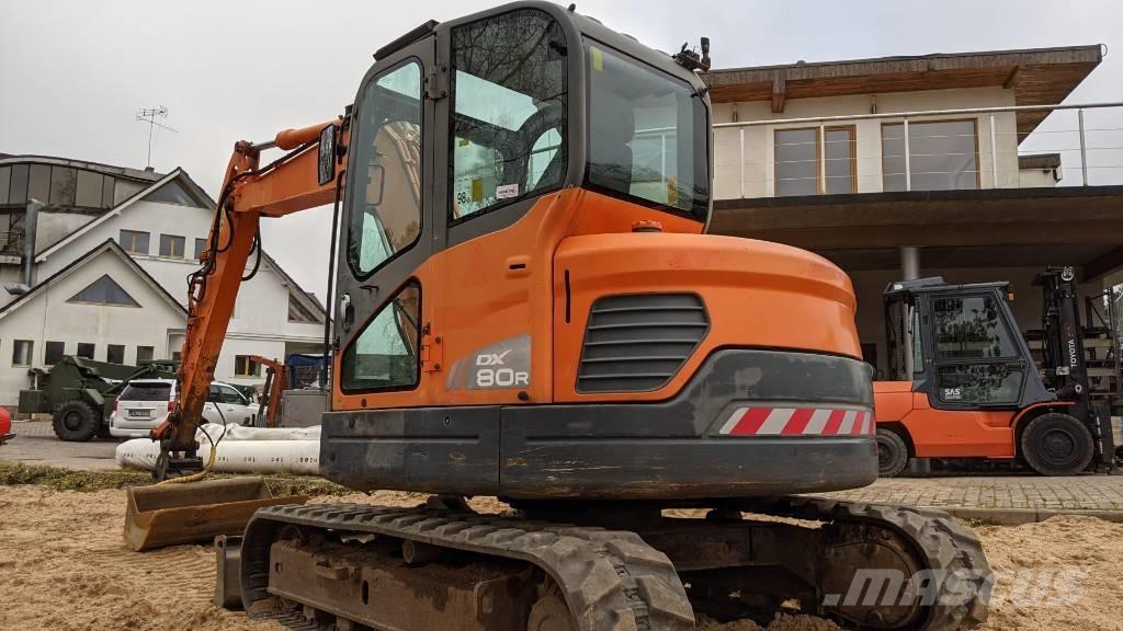 Doosan DX 80 R Midi-gravemaskiner 7t - 12t