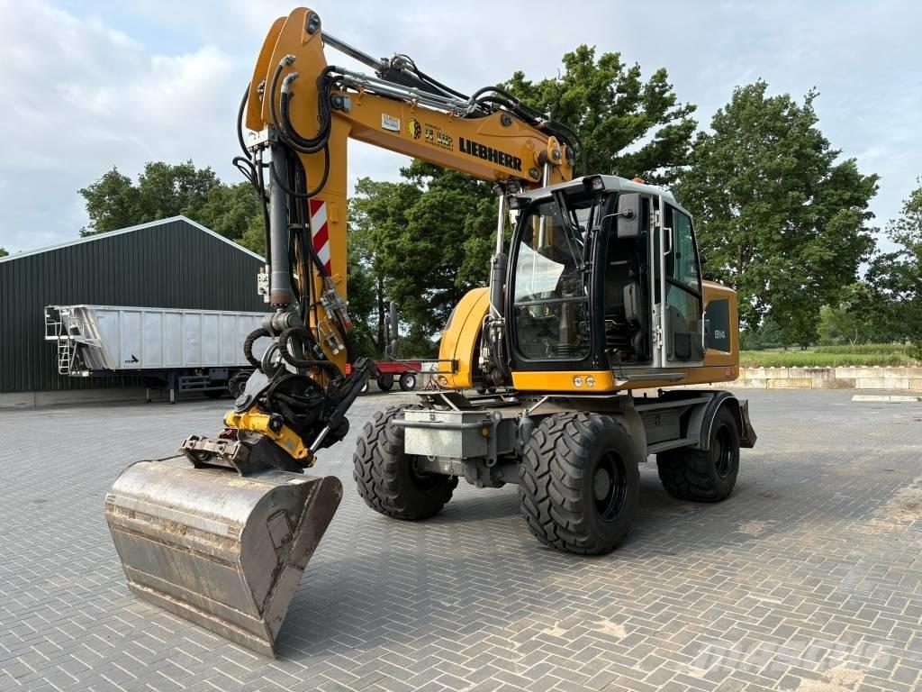 Liebherr A914 Gravemaskiner på hjul