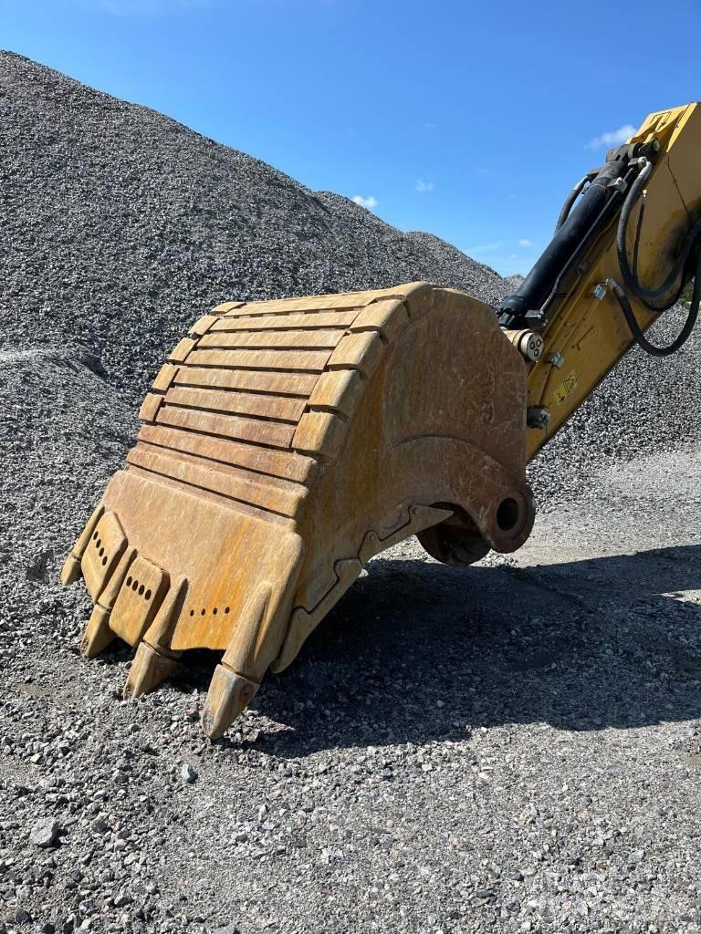 CAT 374 F Gravemaskiner på larvebånd