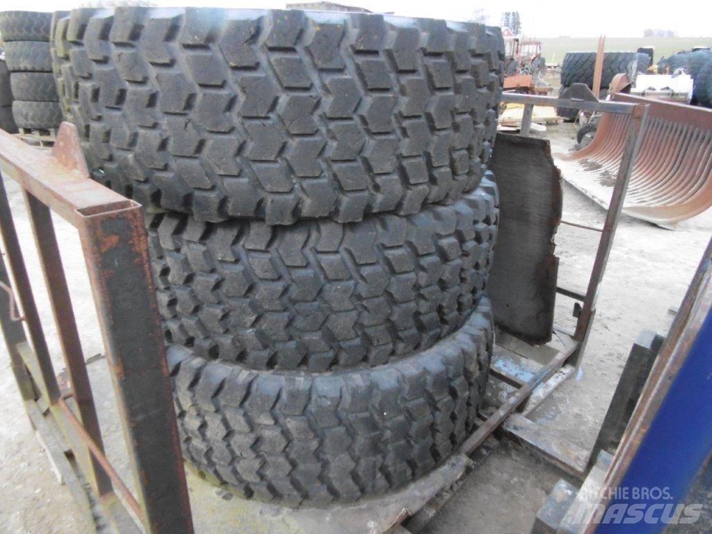 Nokian 20,5x25 Dæk, hjul og fælge