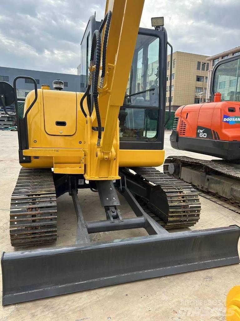 Komatsu PC 56 Minigravemaskiner