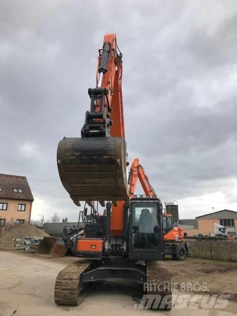 Doosan DX225LC-5 Gravemaskiner på larvebånd