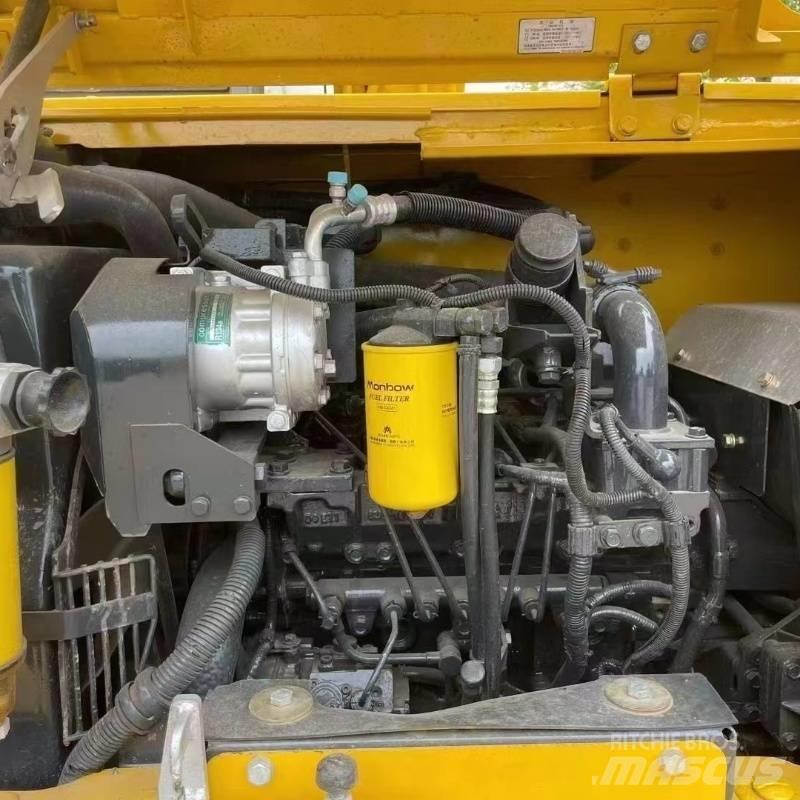 Komatsu PC70 Gravemaskiner på larvebånd