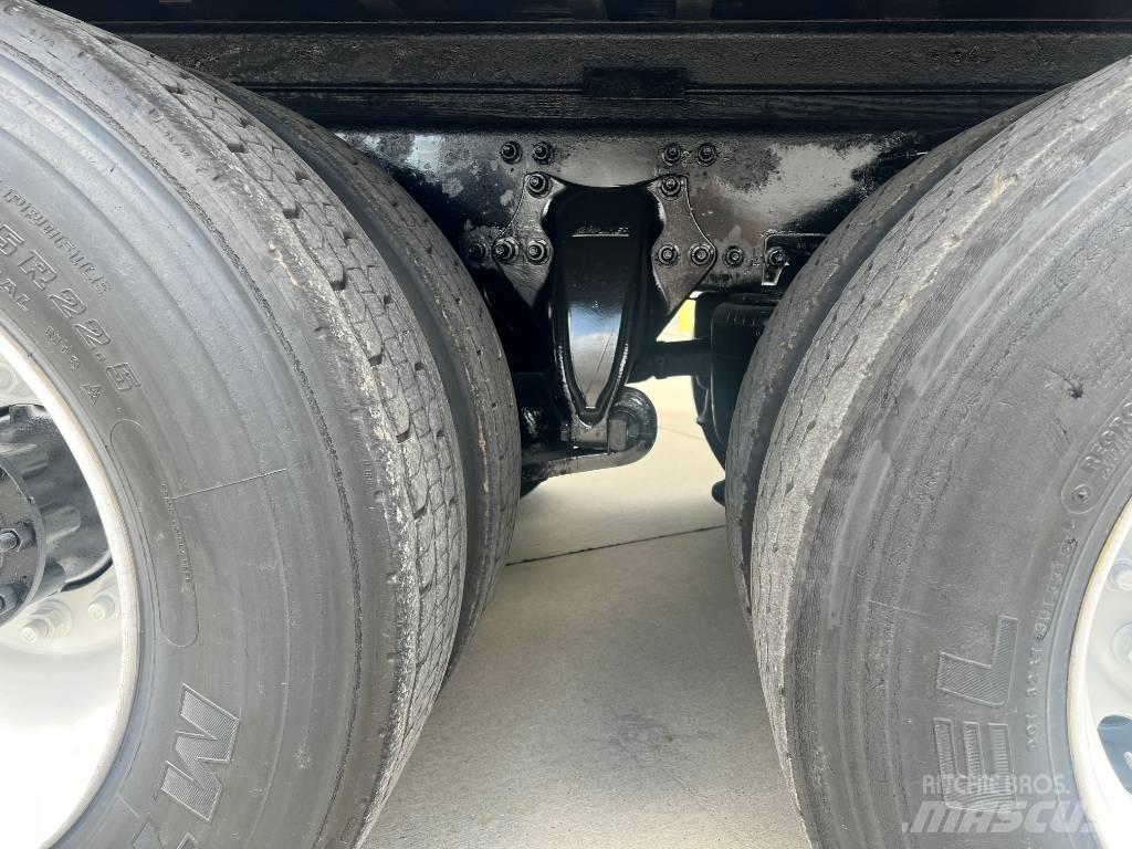 Freightliner M 106 Fast kasse