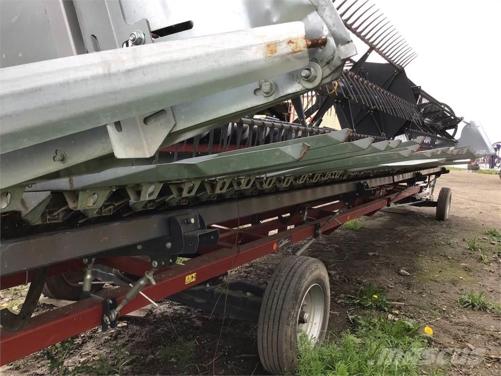 Case IH 3100 Hoveder til mejetærskere