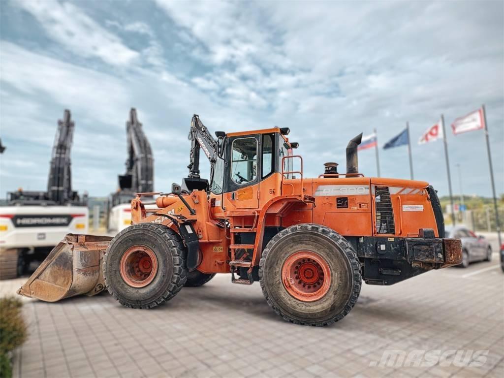 Doosan DL 300 Læssemaskiner på hjul