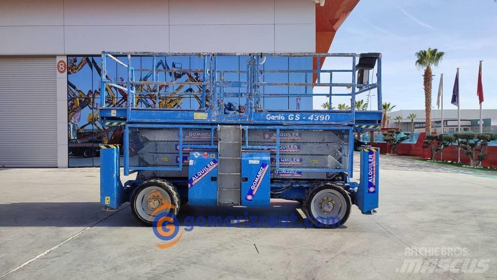 Genie GS 4390 RT Saxlifte