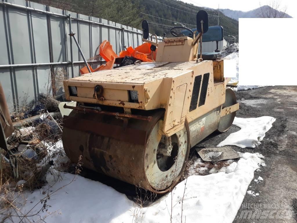 Sakai SG500 Enkelt tromle