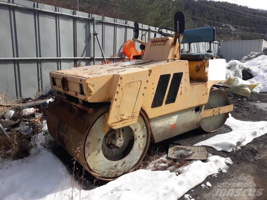 Sakai SG500 Enkelt tromle