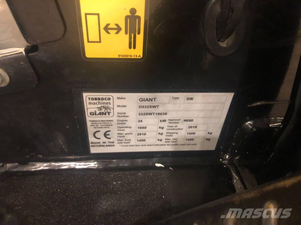 GiANT D 332 SWT Læssere