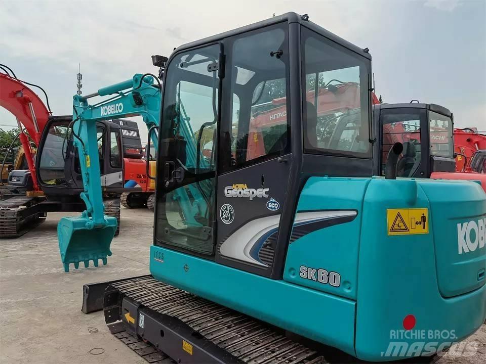Kobelco SK 60 Gravemaskiner på larvebånd
