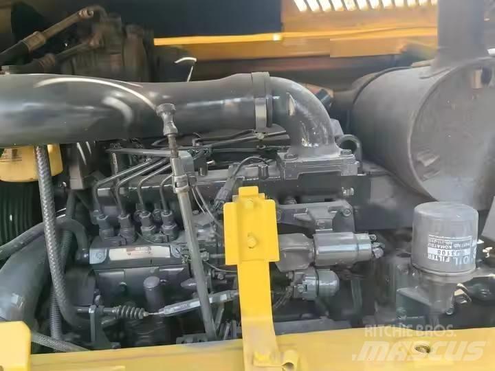 Komatsu PC60 Gravemaskiner på larvebånd