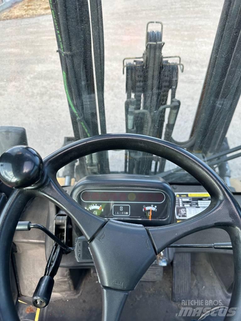CAT DP 25 K Diesel gaffeltrucks