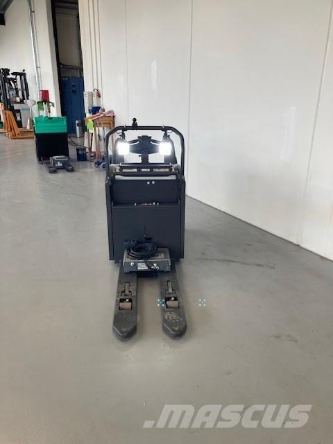 Atlet PLP 200 Selvkørende stablere