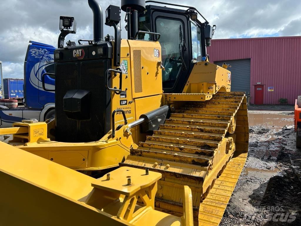 CAT D 6 LGP Bulldozer på larvebånd