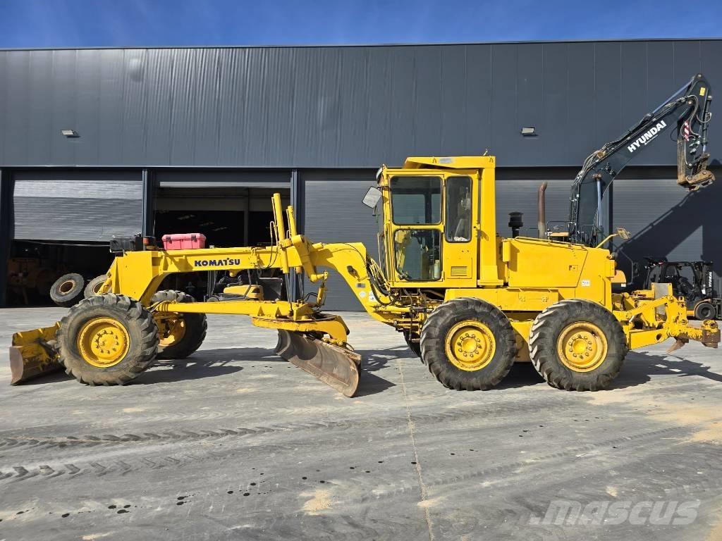 Komatsu GD 521 A-1 Vejhøvle / Gradere