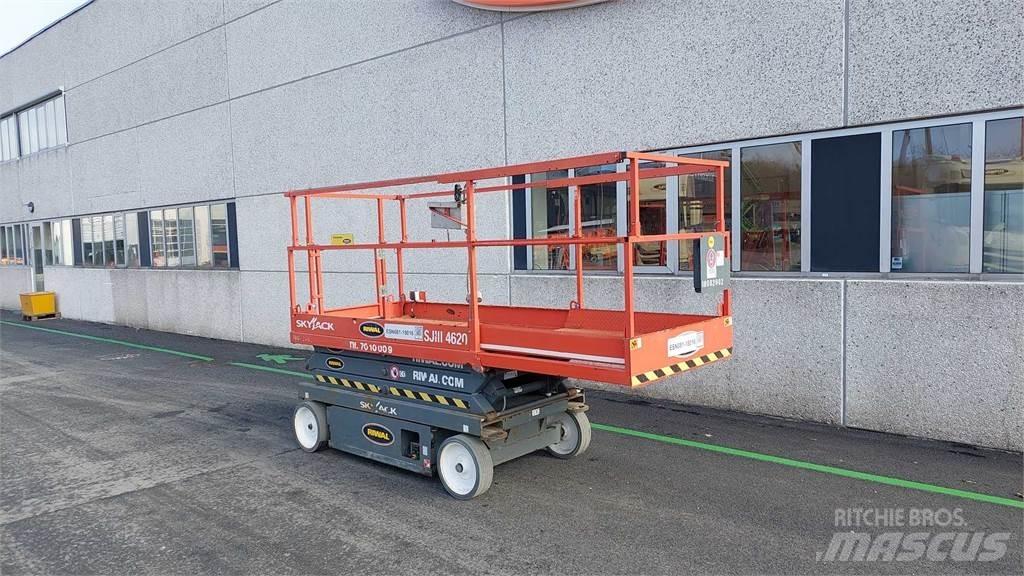 SkyJack SJIII4620 Saxlifte