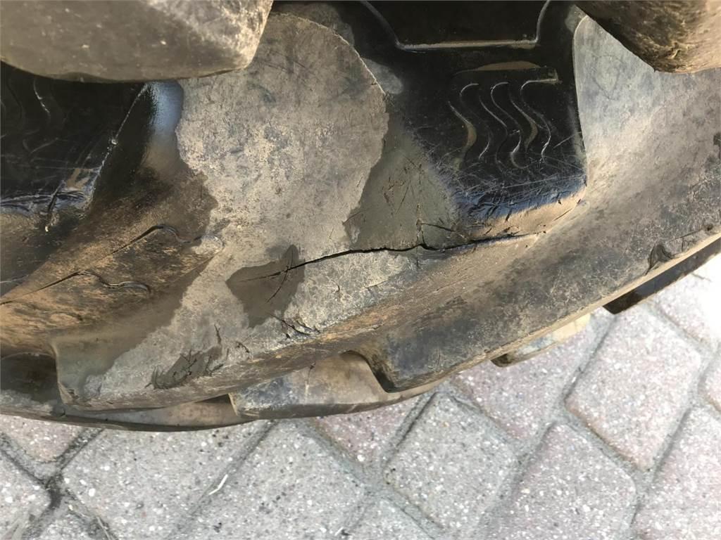 BKT 650/85R42 Hjul, Dæk og Fælge