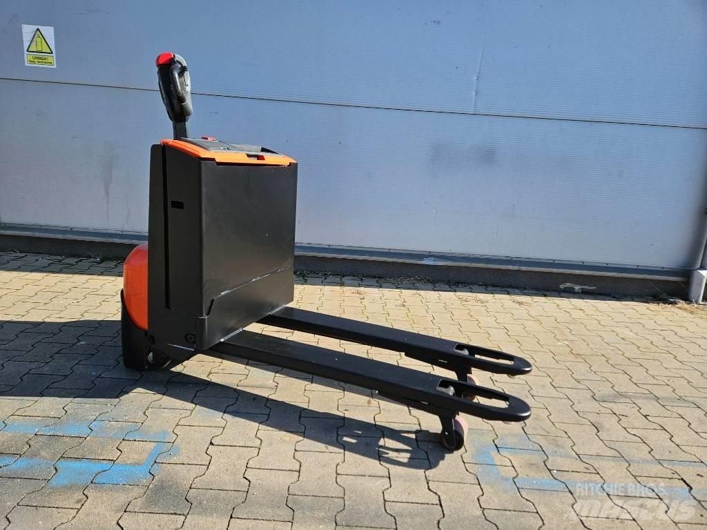 BT LWE 140 El-palleløftere