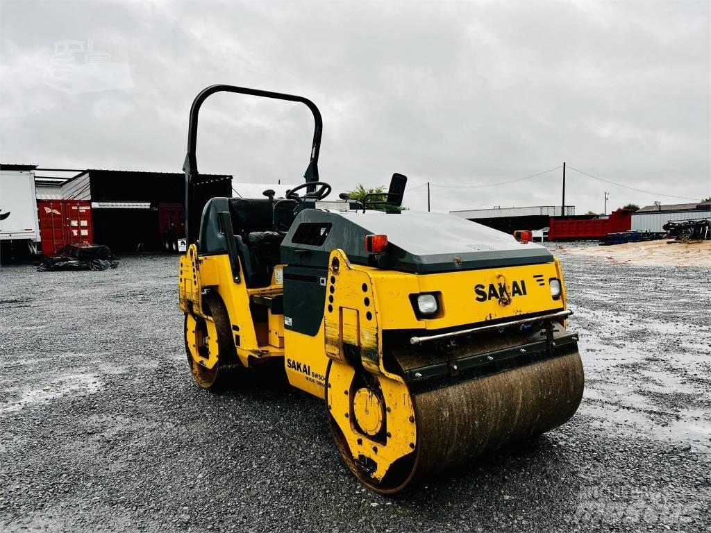 Sakai SW 504 Enkelt tromle