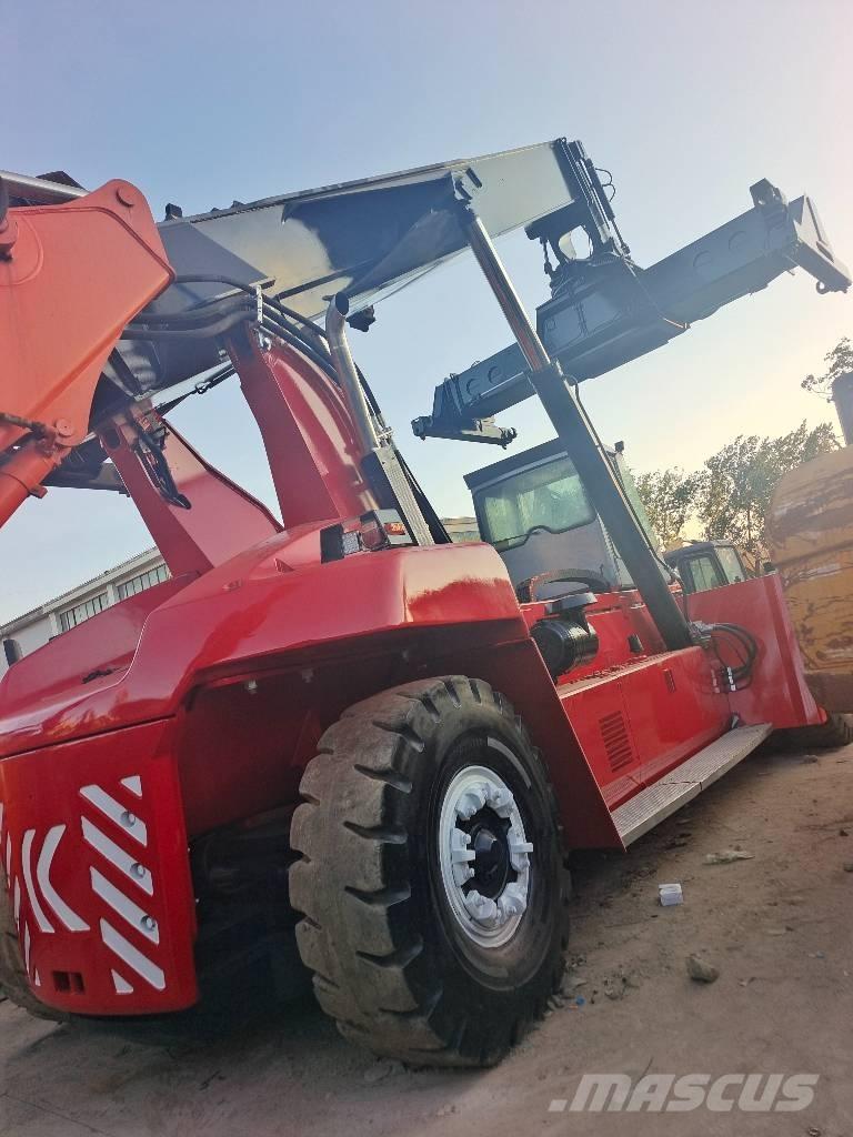 Kalmar DRF 450 Rækkestablere