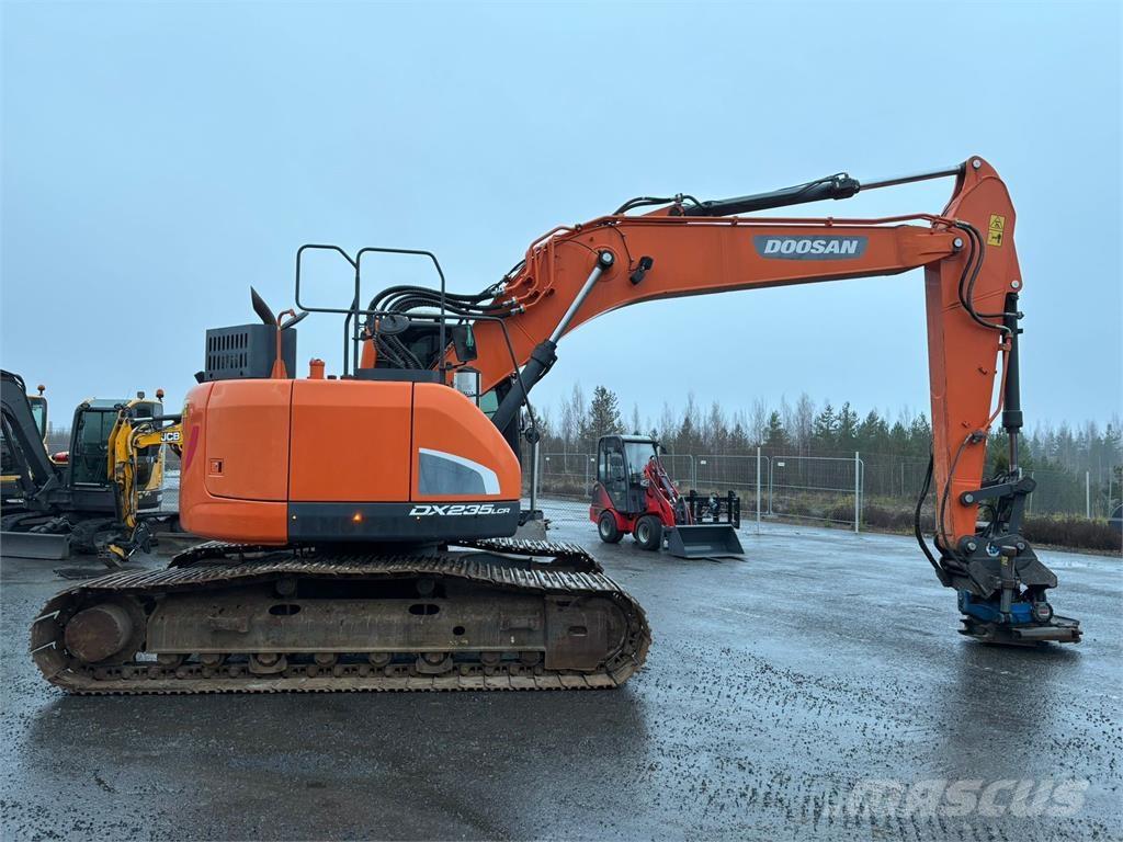 Doosan DX235LCR-5 Gravemaskiner på larvebånd
