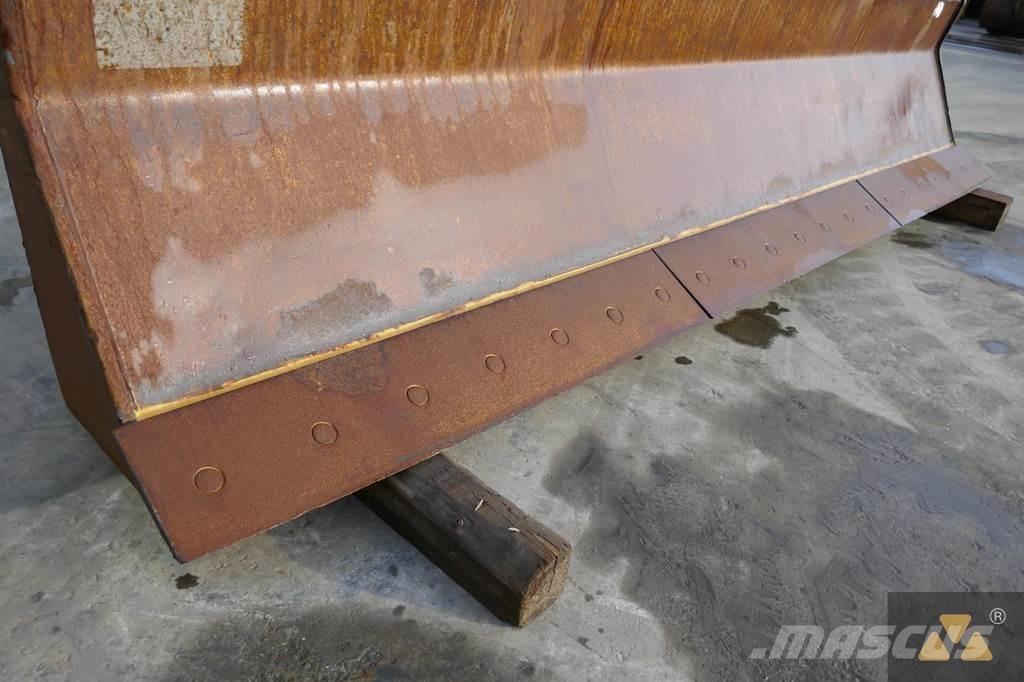 CAT Skidder blade Klinger