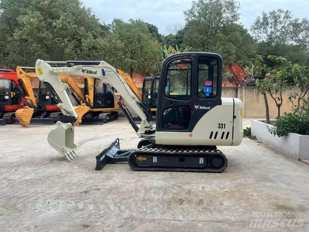 Bobcat 331 Minigravemaskiner