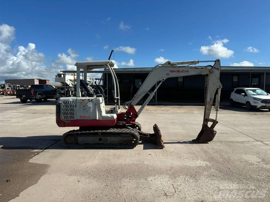 Takeuchi TB 135 Gravemaskiner på larvebånd