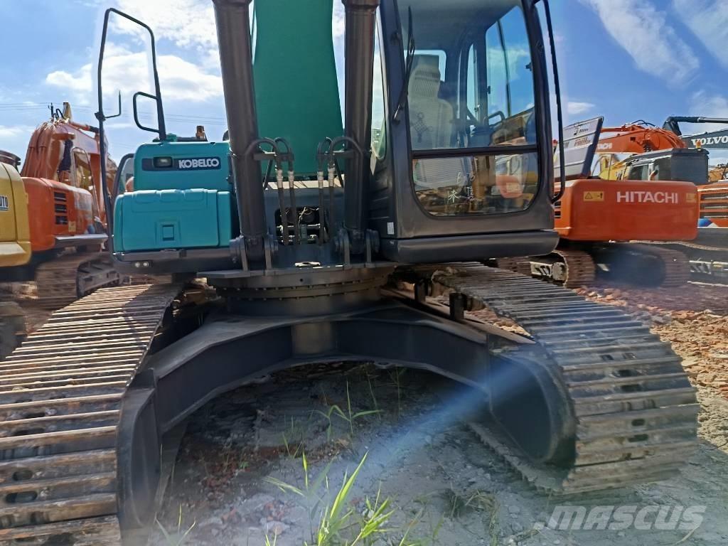 Kobelco SK 210 Gravemaskiner på larvebånd