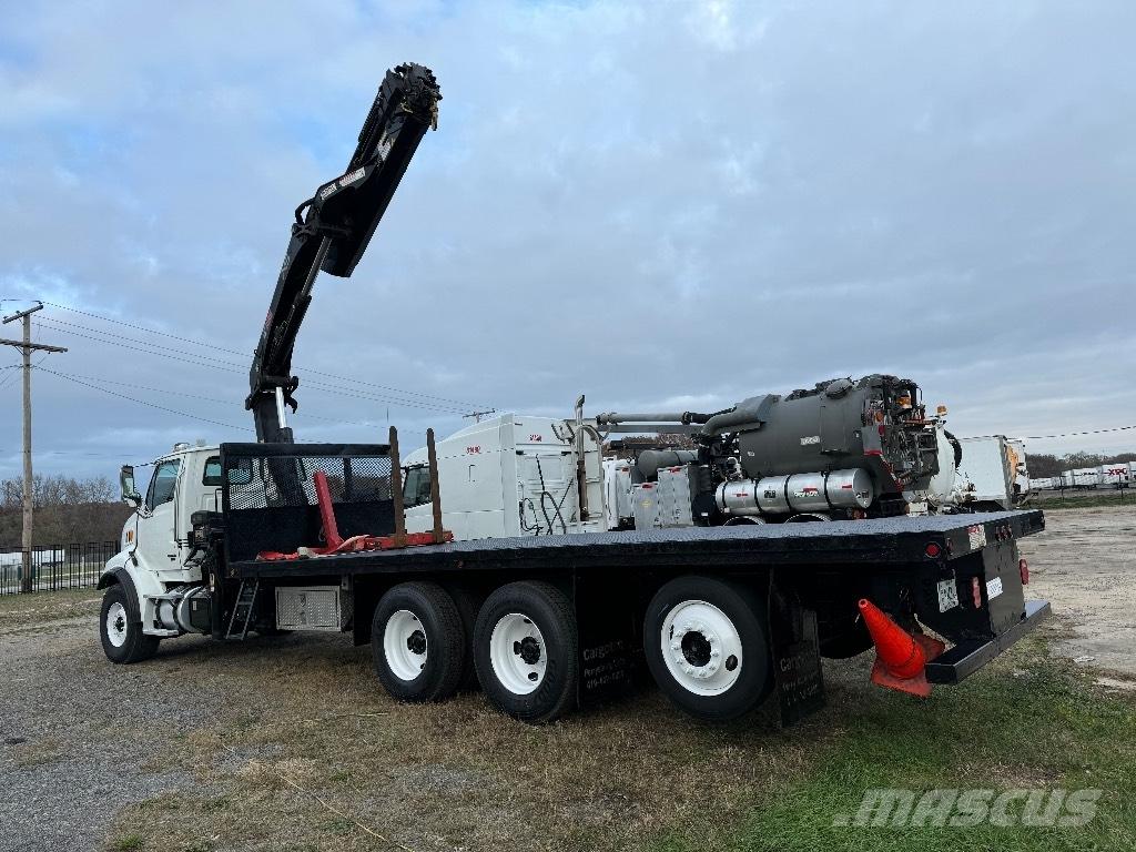 Hiab 228 E -5 HIPRO Kraner på larvebånd