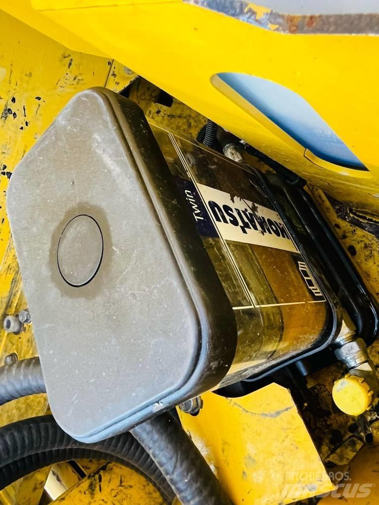 Komatsu PC 210 LC-11 Gravemaskiner på larvebånd