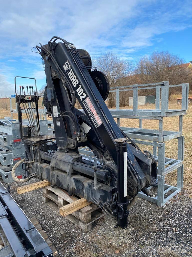 Hiab 102 Lastbilmonterede kraner