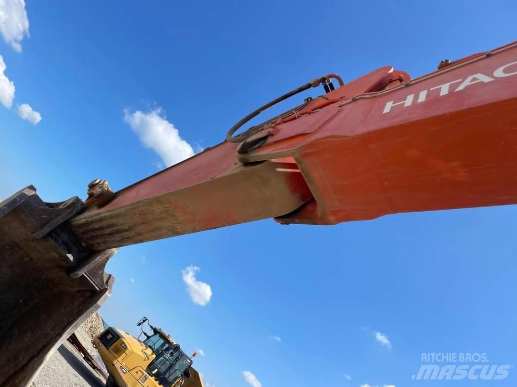 Hitachi EX 1200-6 Gravemaskiner på larvebånd