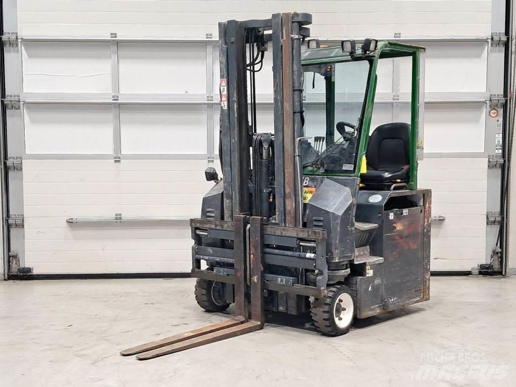 Combilift C3000CBE Sidelæsser