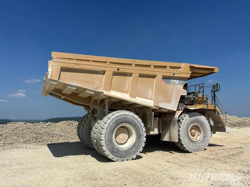 CAT Rebuilt 775F - Dumpere