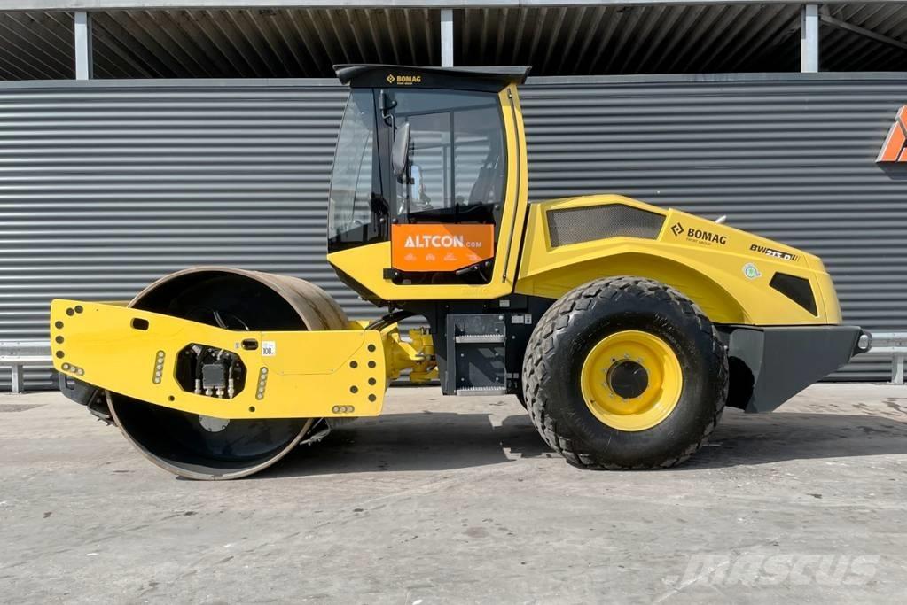 Bomag BW 213 D-5 Enkelt tromle