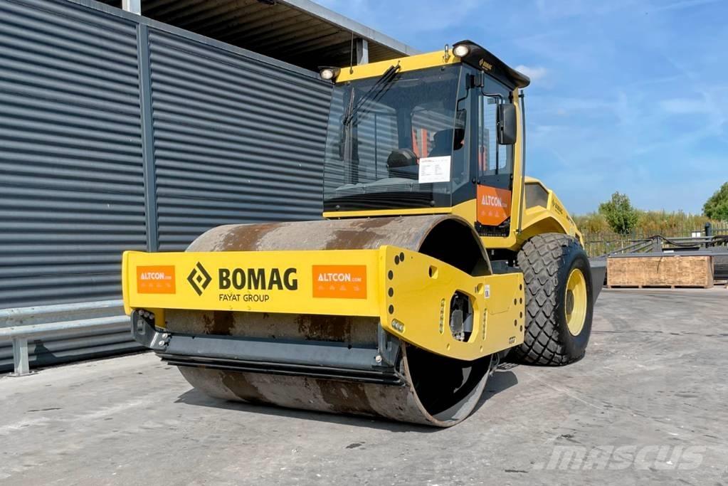 Bomag BW 213 D-5 Enkelt tromle