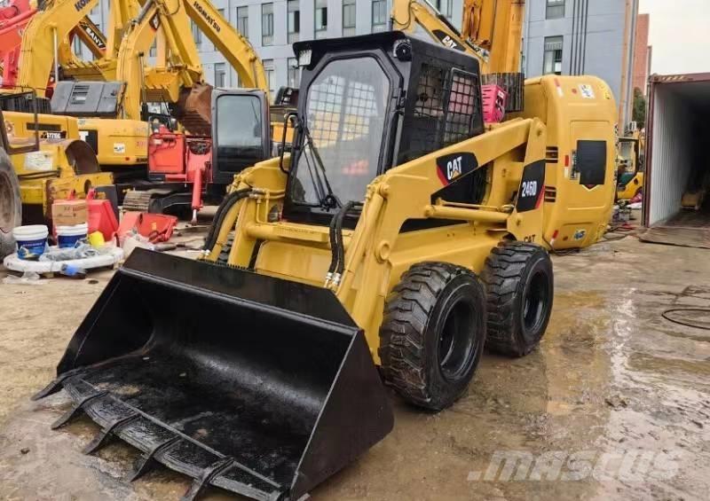 CAT 246D Minilæsser - skridstyret