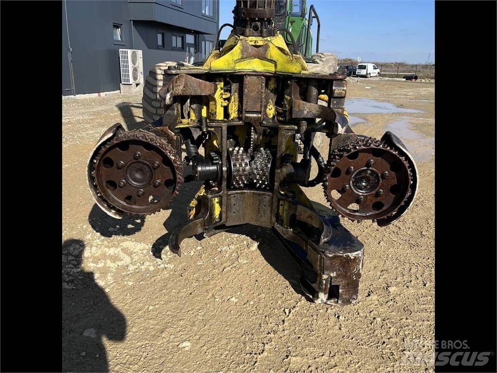 John Deere 1470E Skovningsmaskiner