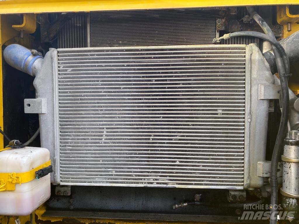 Komatsu PC340-7 Gravemaskiner på larvebånd