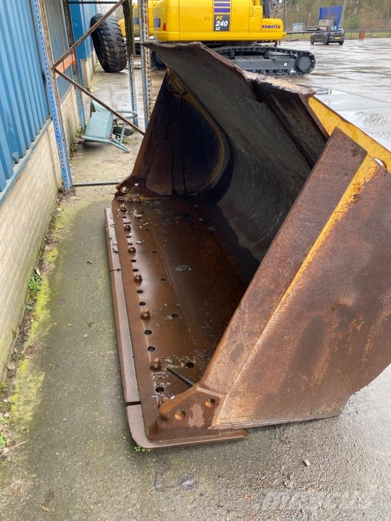 CAT 963 bucket  C/D/K Larvebåndslæssere