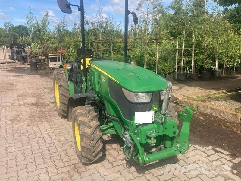 John Deere 5075 GL Kompakte traktorer