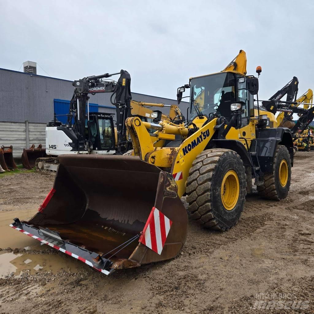 Komatsu WA 320-8 Læssemaskiner på hjul