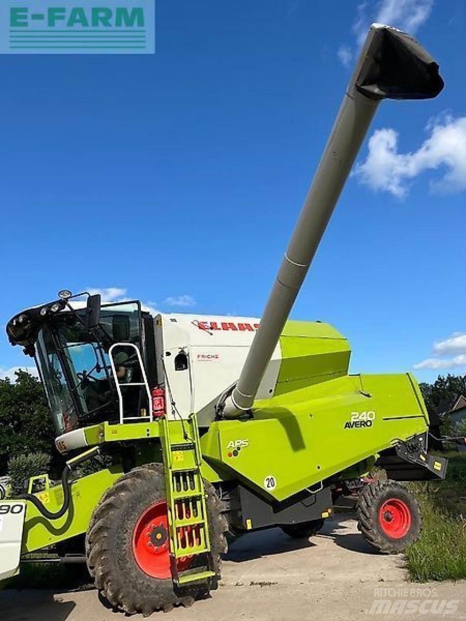 CLAAS avero 240 Mejetærskere