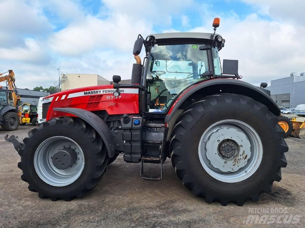 Massey Ferguson 8737 Traktorer