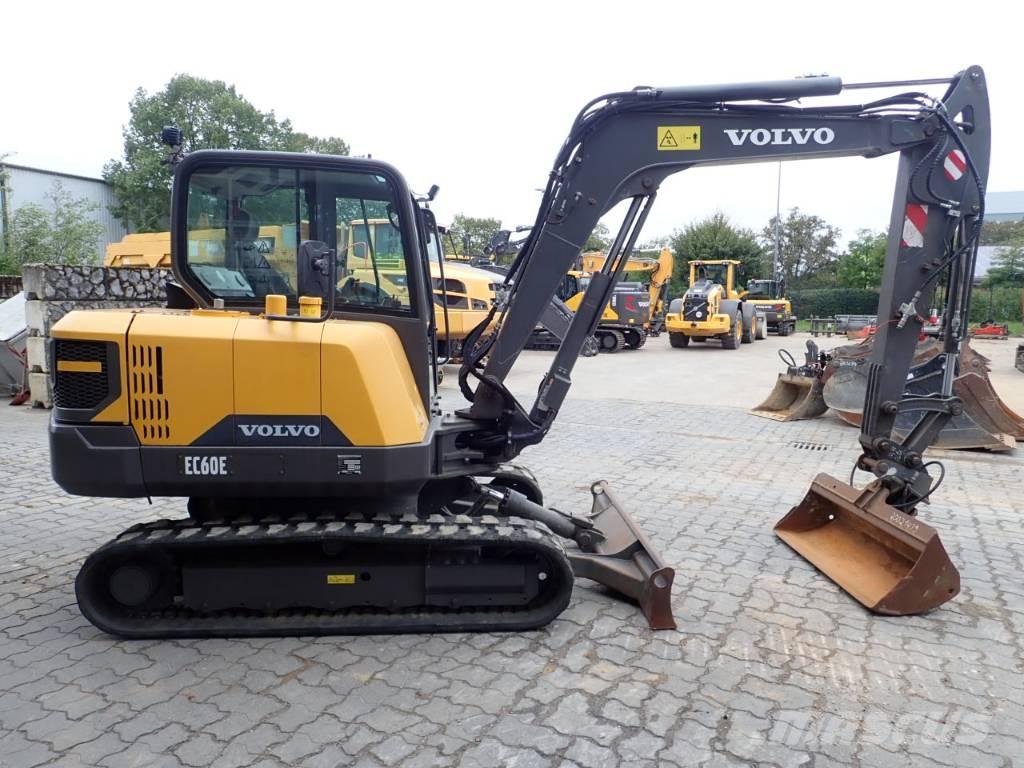Volvo EC 60 E Midi-gravemaskiner 7t - 12t