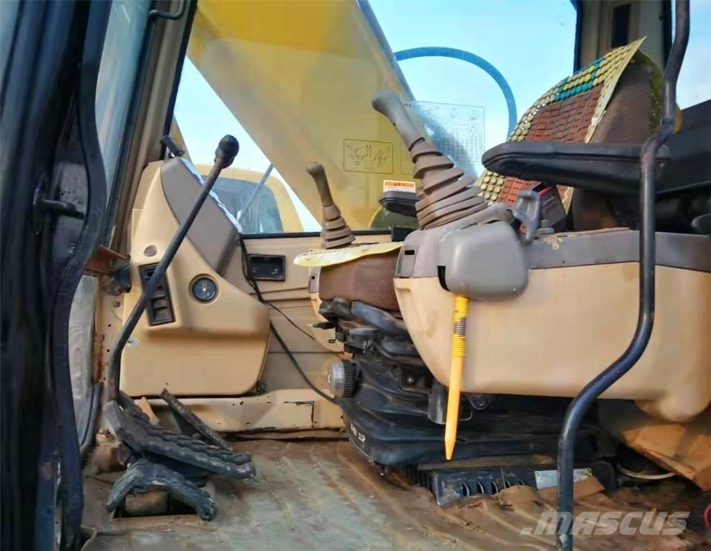 CAT 330BL Gravemaskiner på larvebånd
