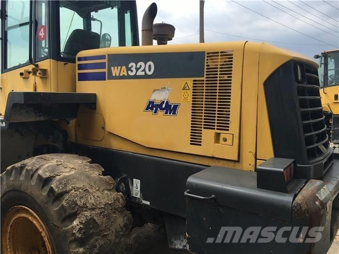 Komatsu WA 320-3 Læssemaskiner på hjul