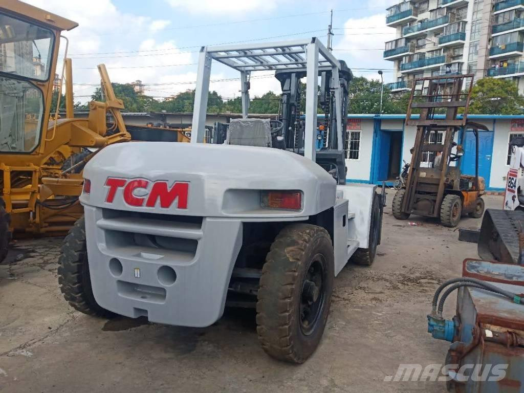 TCM FD 100 Diesel gaffeltrucks